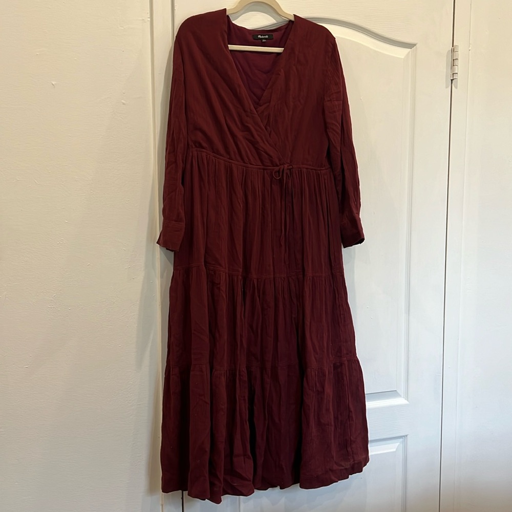 〰️ tiered faux wrap dress 〰️